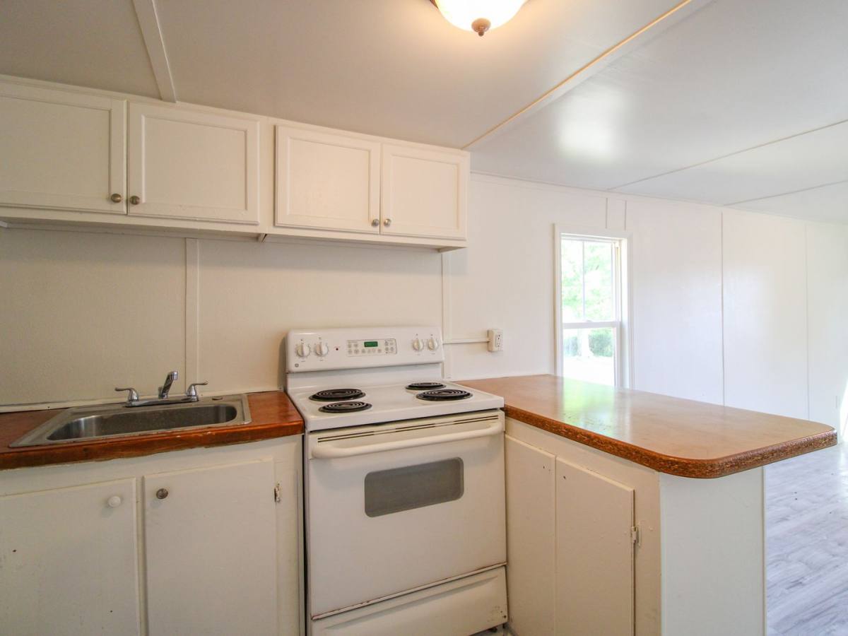 House for rent at 15 Simpson Rd, Fayetteville, TN 37334