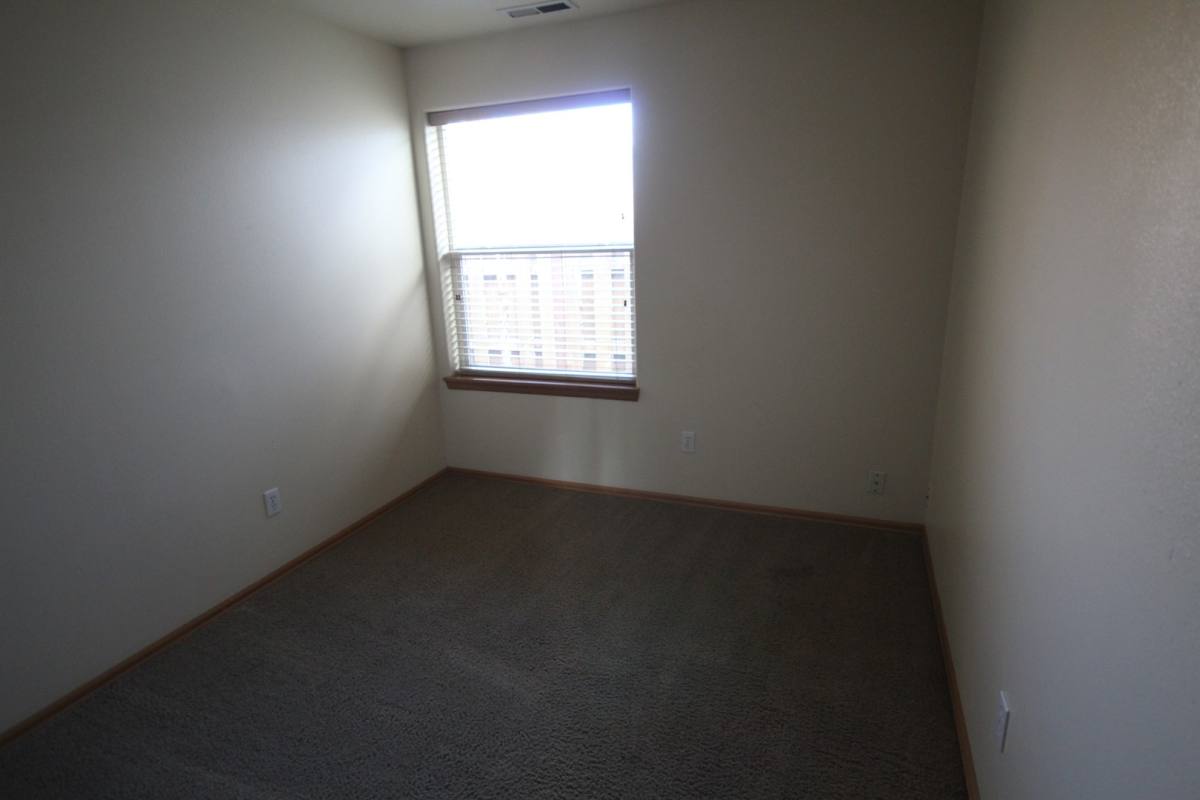 House for rent at 3243 SW Juniper Ave, Redmond, OR 97756
