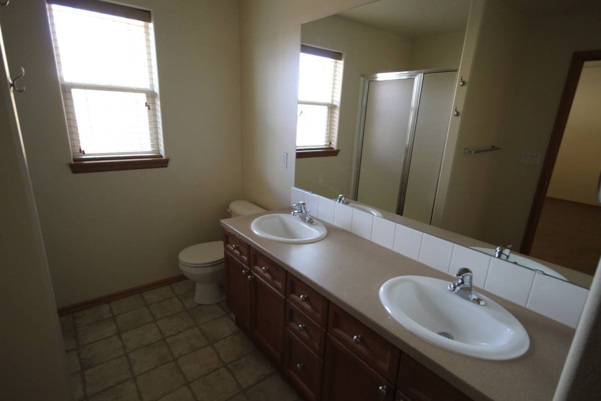 House for rent at 3243 SW Juniper Ave, Redmond, OR 97756