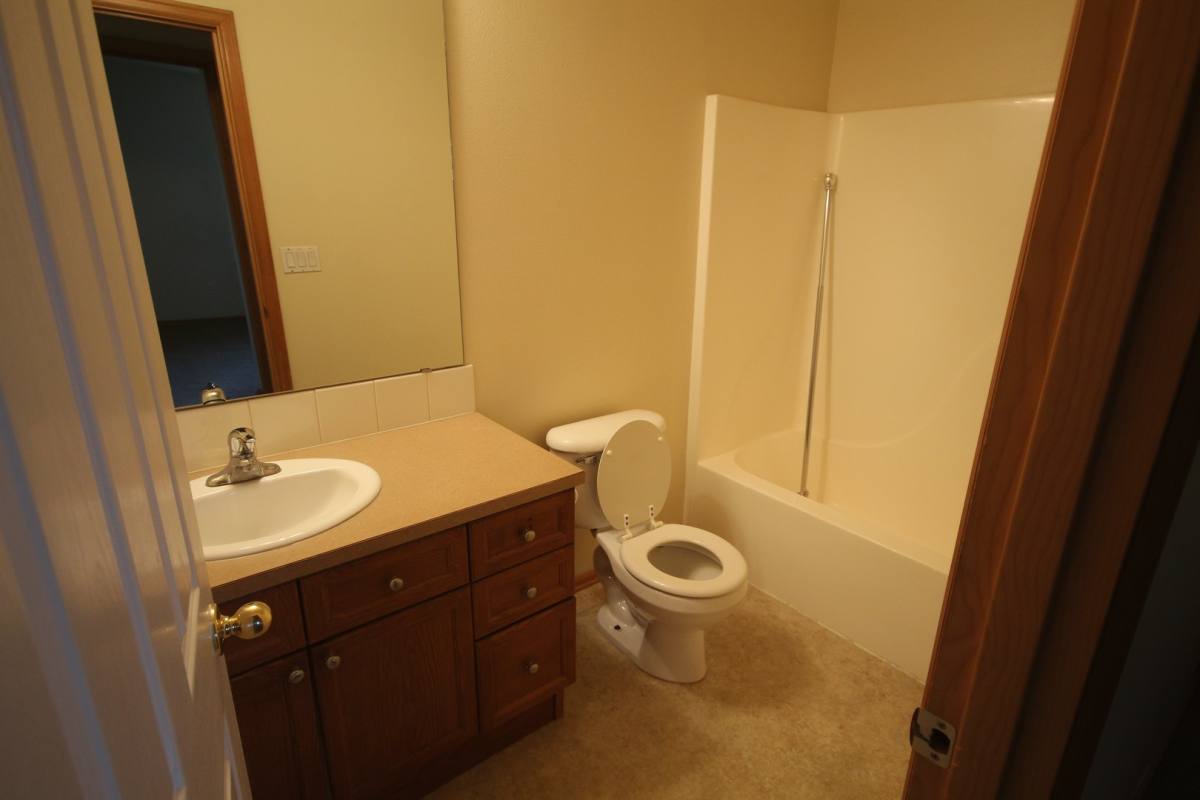 House for rent at 3243 SW Juniper Ave, Redmond, OR 97756
