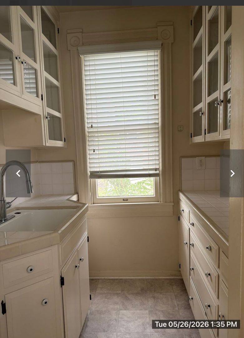 Apartment for rent at 1306 25th St, Sacramento, CA 95816