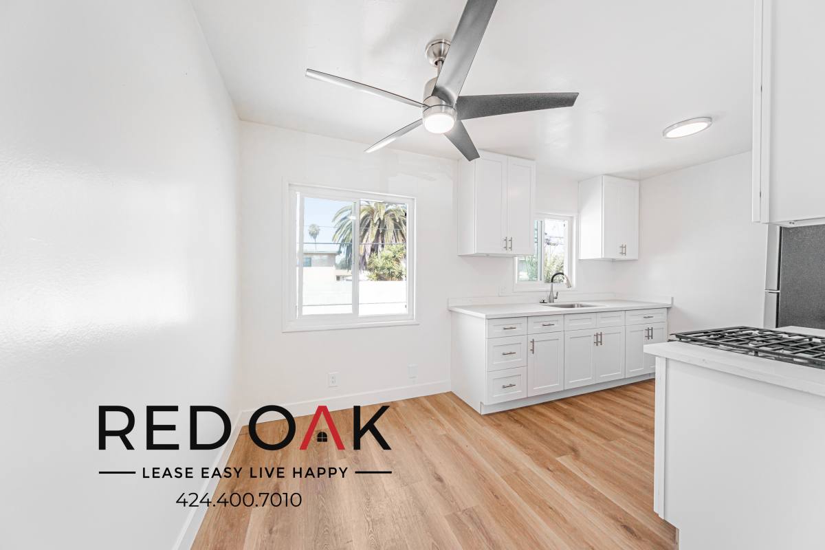 Condo for rent at 6109 Byrnhurst Ave #11, Los Angeles, CA 90043