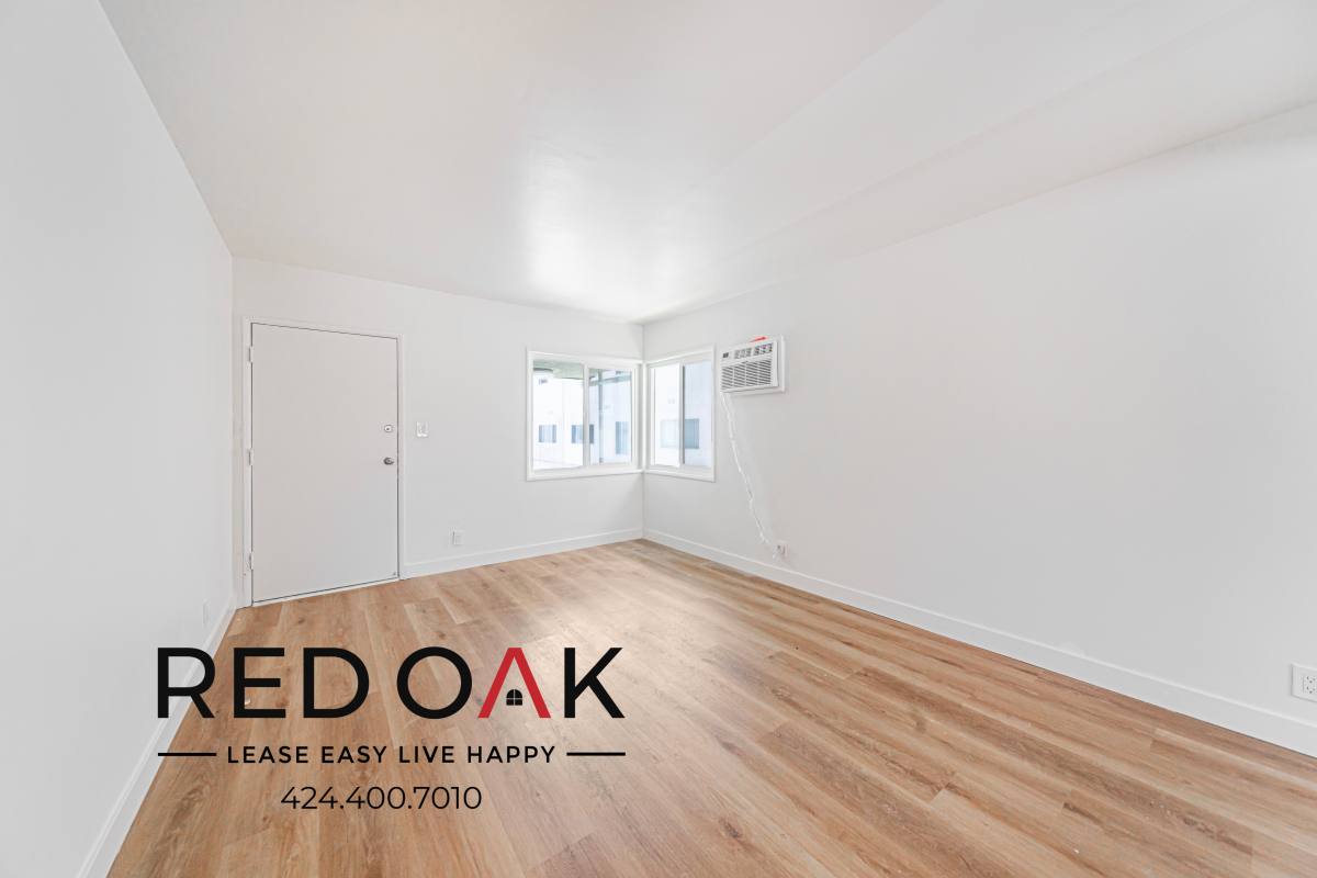 Condo for rent at 6109 Byrnhurst Ave #11, Los Angeles, CA 90043