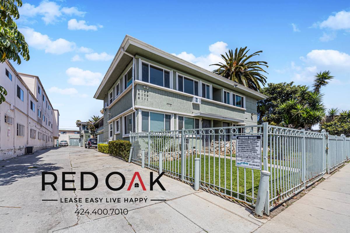 Condo for rent at 6109 Byrnhurst Ave #11, Los Angeles, CA 90043