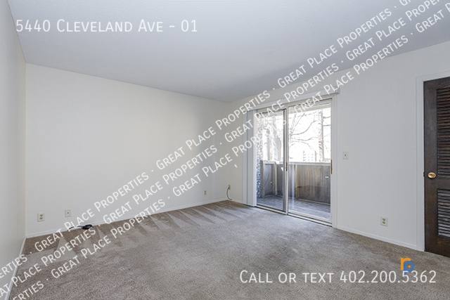 Apartment for rent at 5440 Cleveland Ave #1, Lincoln, NE 68504