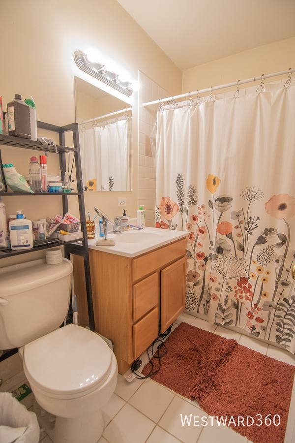 Apartment for rent at 1756 W Crystal Ave #2R, Chicago, IL 60622
