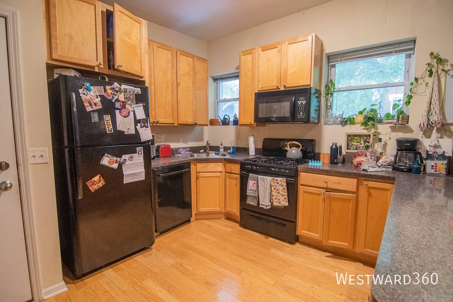 Apartment for rent at 1756 W Crystal Ave #2R, Chicago, IL 60622