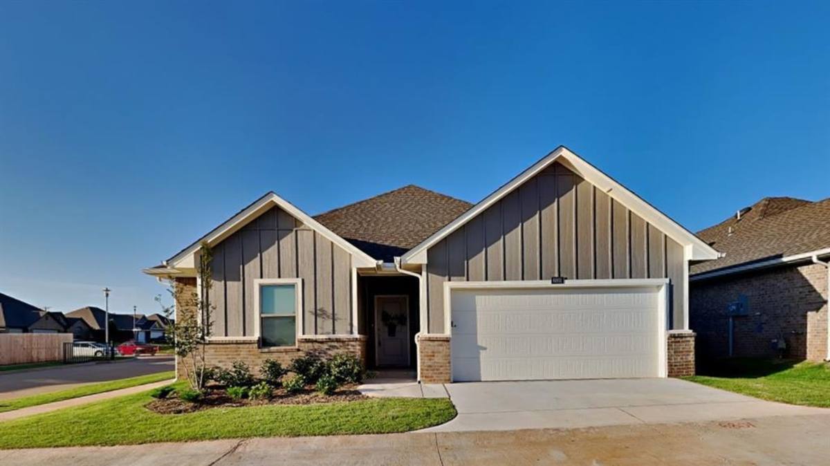 House for rent at 7020 Labelle Dr, Oklahoma City, OK 73132