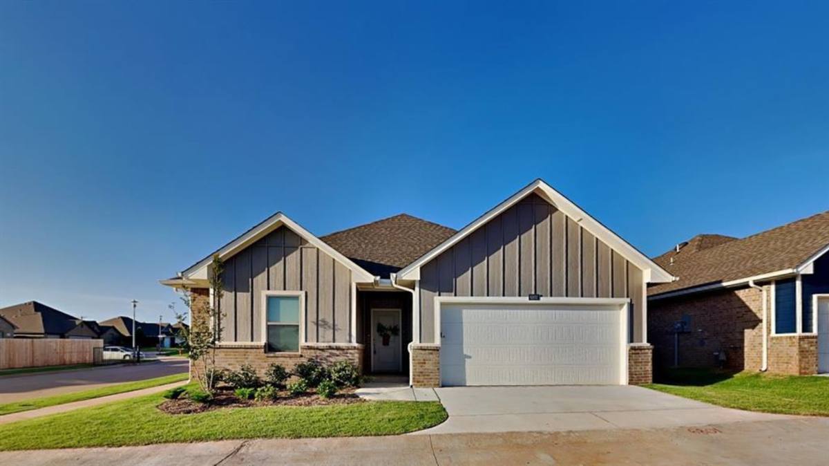 House for rent at 7020 Labelle Dr, Oklahoma City, OK 73132