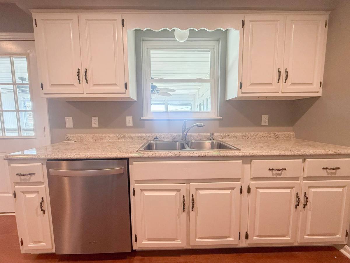 House for rent at 3639 Cumby Rd, Cookeville, TN 38501