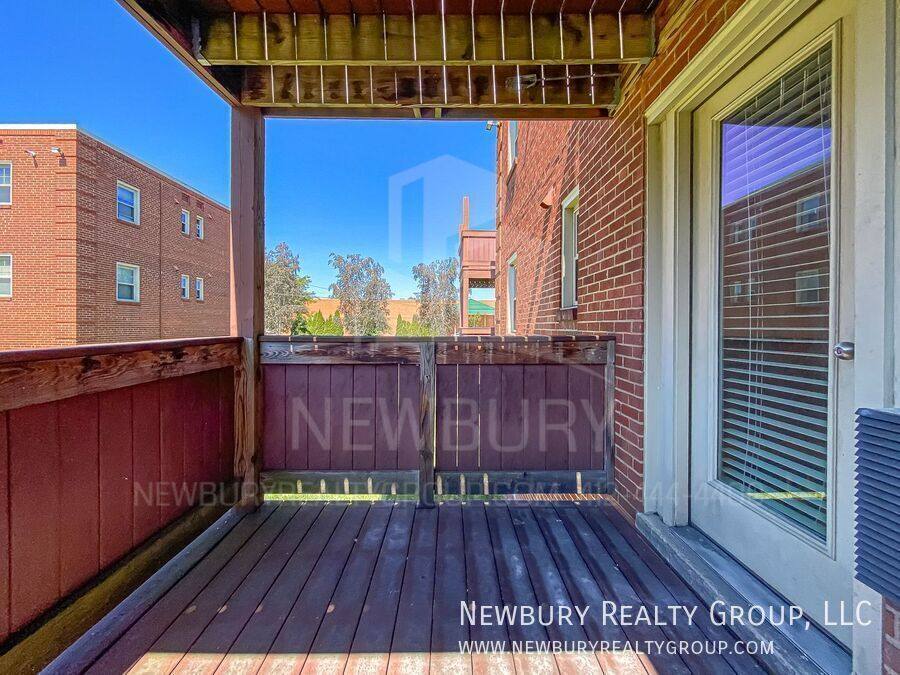 Apartment for rent at 104 W Steuben St #1, Pittsburgh, PA 15205