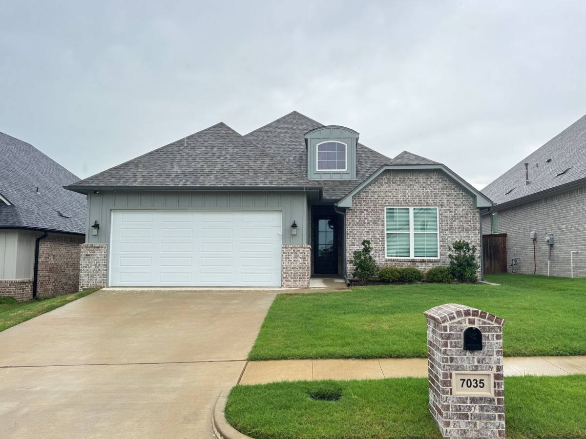 House for rent at 7035 Hillside, Tyler, TX 75707