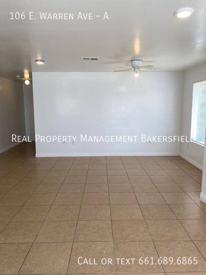 Apartment for rent at 106 E Warren Ave #A, Bakersfield, CA 93308