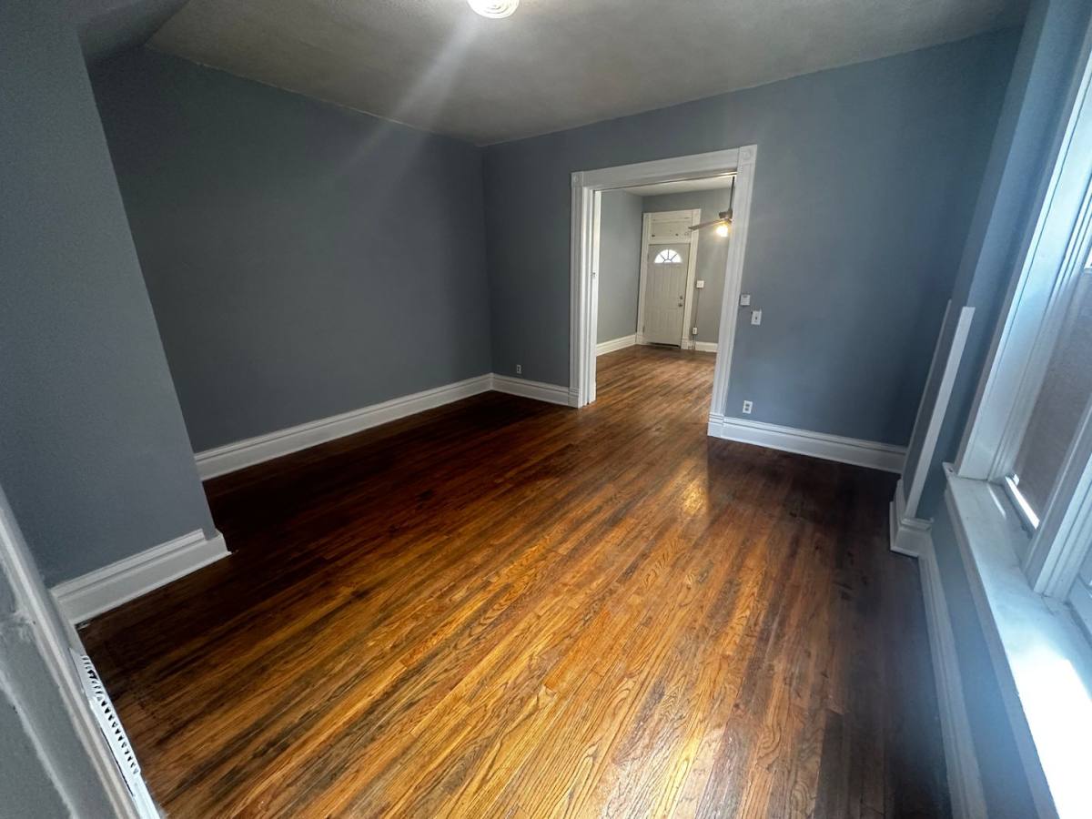 Apartment for rent at 1614 S 11th St, Saint Joseph, MO 64501
