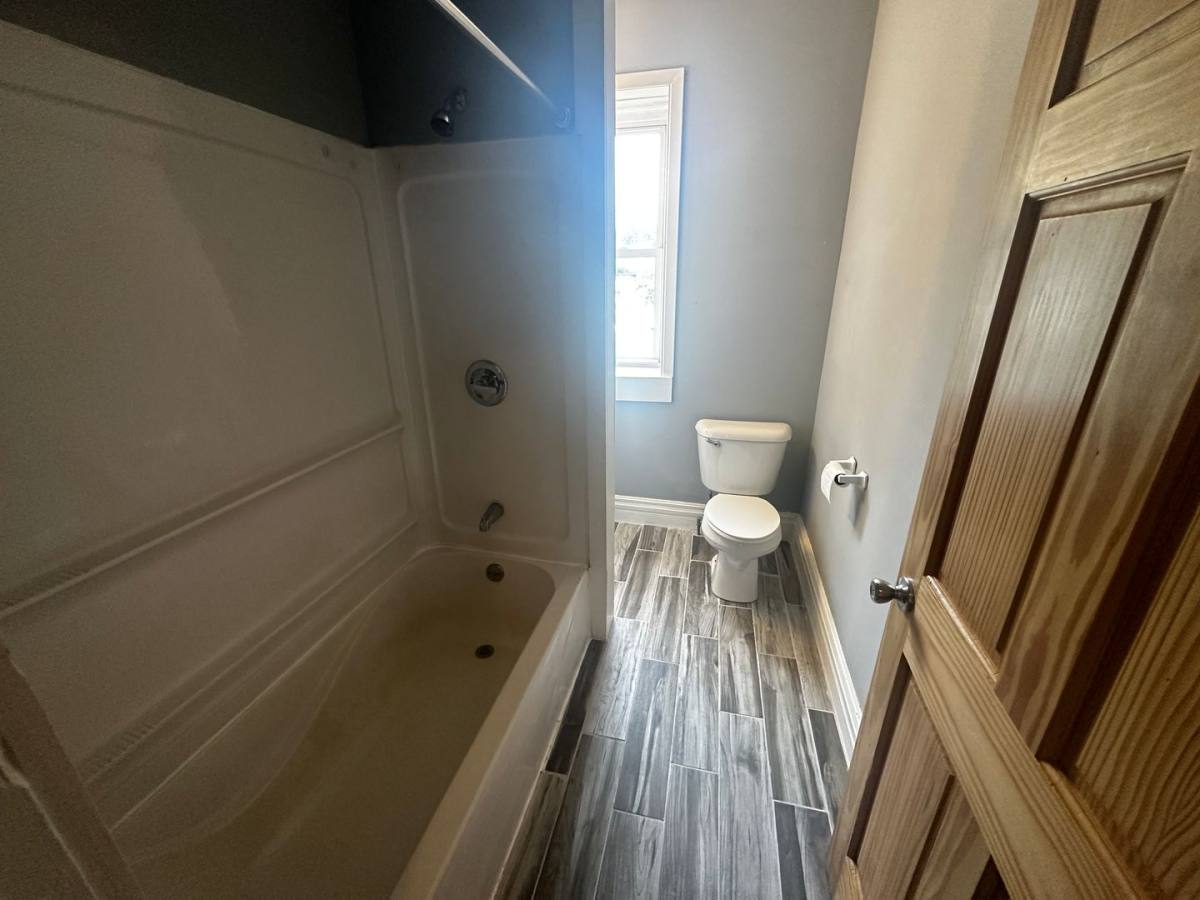 Apartment for rent at 1614 S 11th St, Saint Joseph, MO 64501