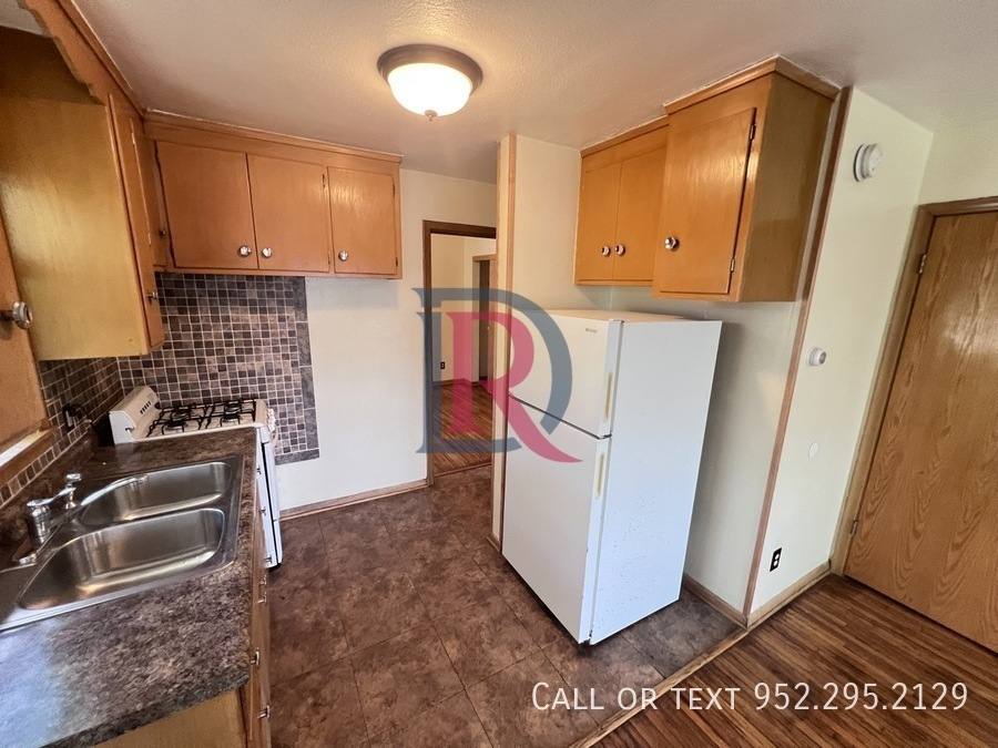 Apartment for rent at 1907 Glenwood Ave #10, Minneapolis, MN 55405