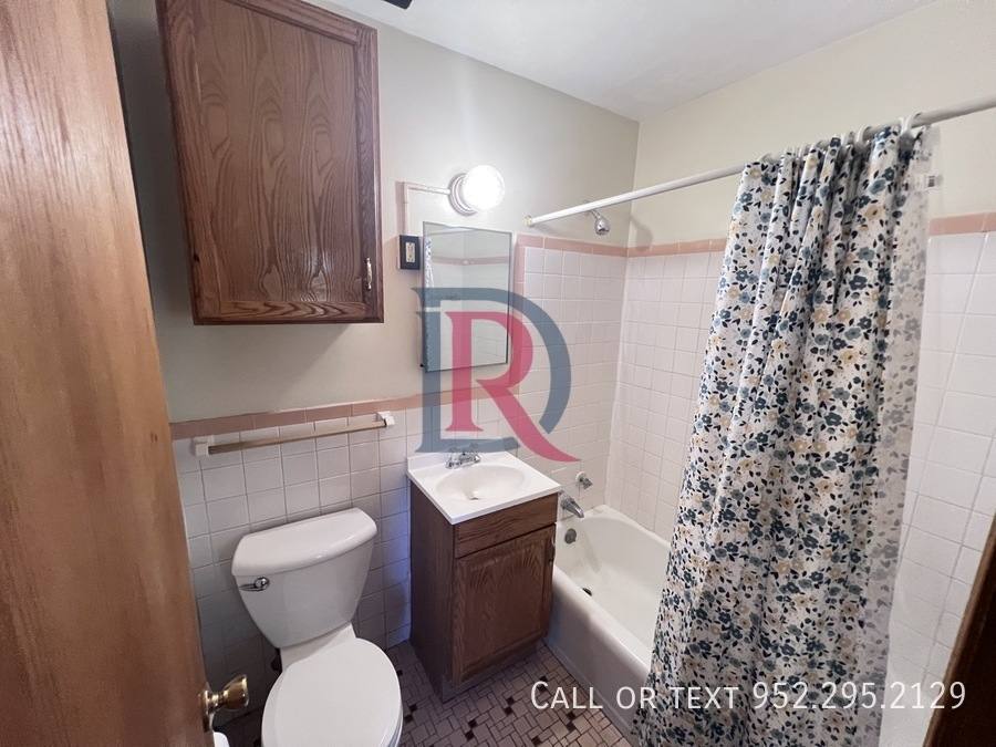 Apartment for rent at 1907 Glenwood Ave #10, Minneapolis, MN 55405