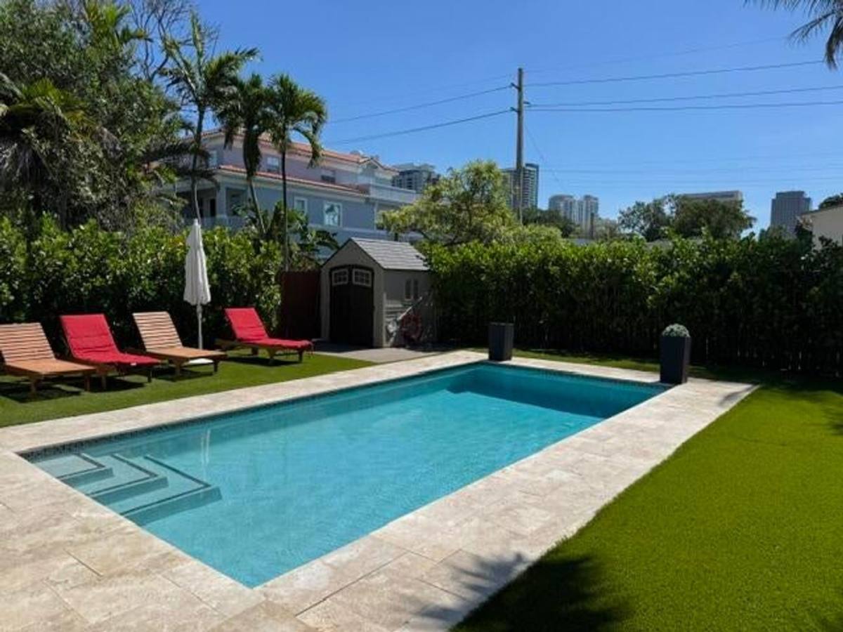 House for rent at 632 SW 8th Ave, Fort Lauderdale, FL 33315