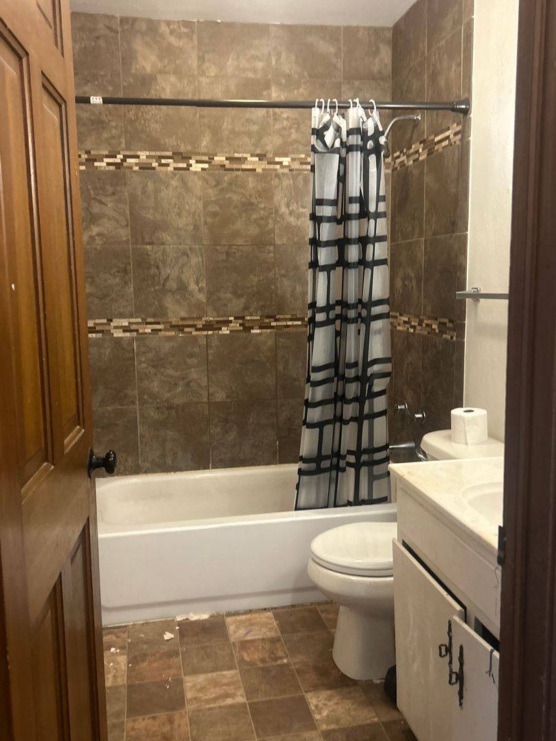 Townhouse for rent at 1040 Hunt Ave, Neenah, WI 54956