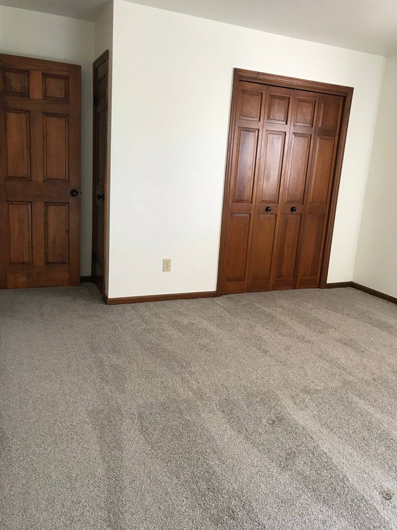 Townhouse for rent at 1040 Hunt Ave, Neenah, WI 54956