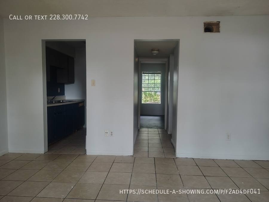 Apartment for rent at 1228 43rd Ave #1, Gulfport, MS 39501