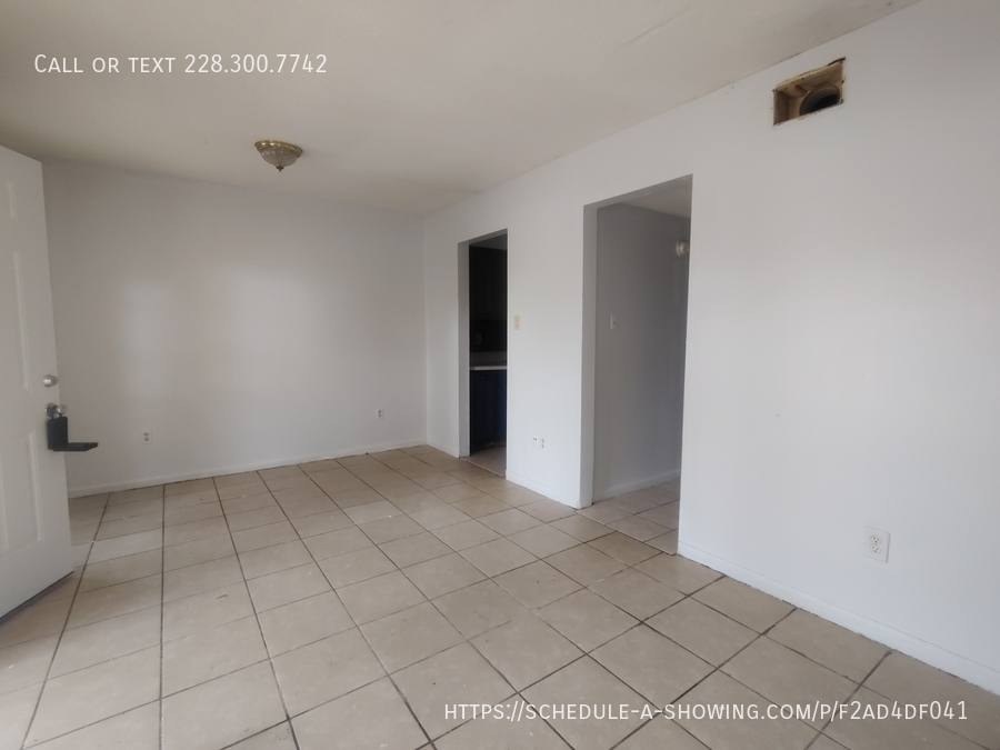 Apartment for rent at 1228 43rd Ave #1, Gulfport, MS 39501
