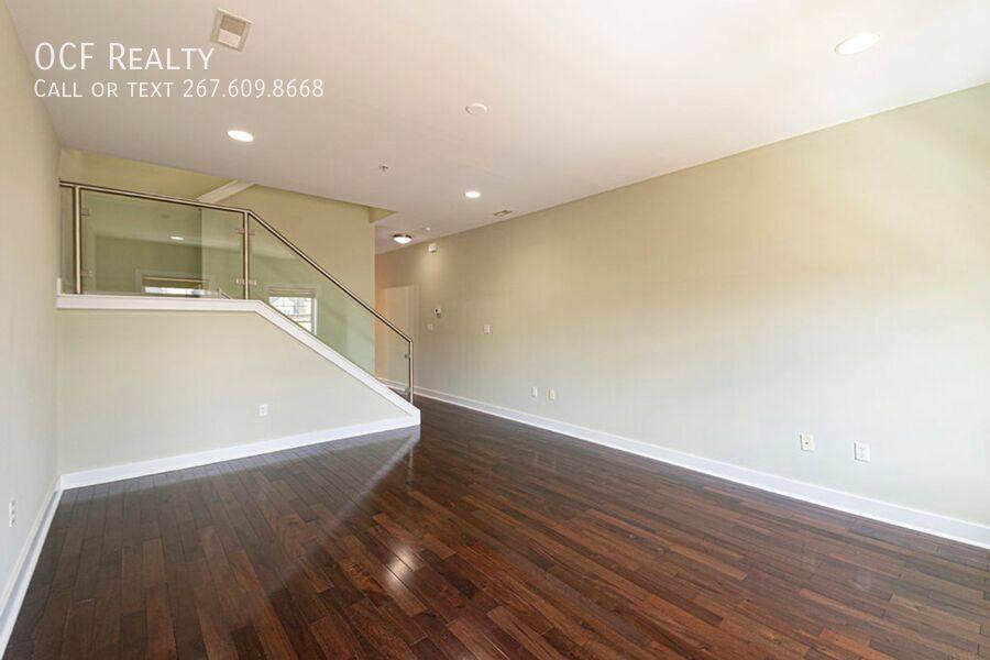 Apartment for rent at 2620 Webster St #B, Philadelphia, PA 19146