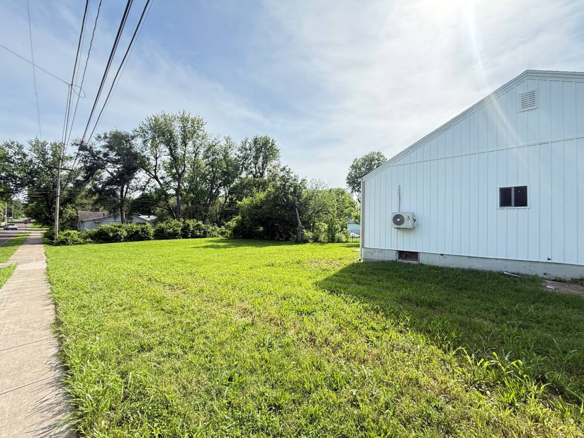 House for rent at 2602 W College, Springfield, MO 65806