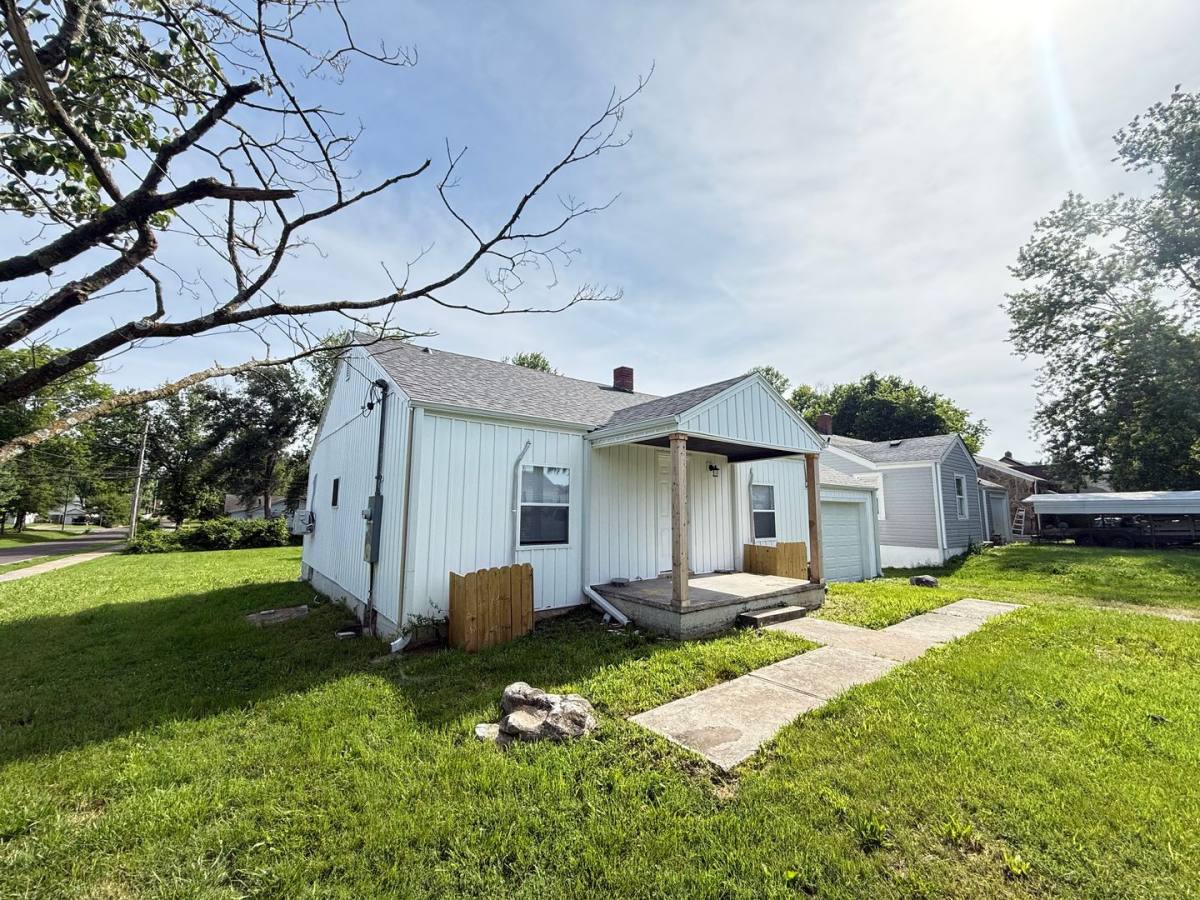 House for rent at 2602 W College, Springfield, MO 65806