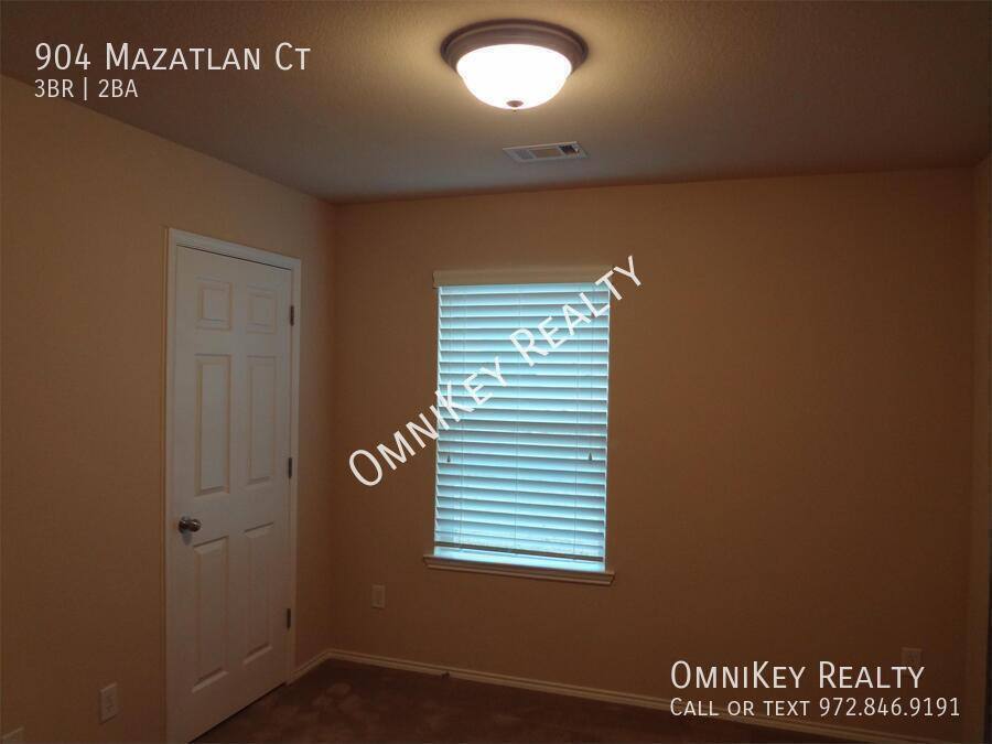 House for rent at 904 Mazatlan Court, Arlington, TX 76002