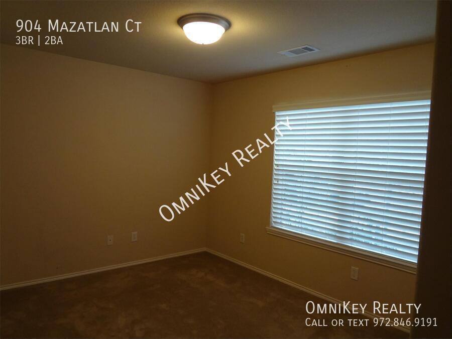 House for rent at 904 Mazatlan Court, Arlington, TX 76002