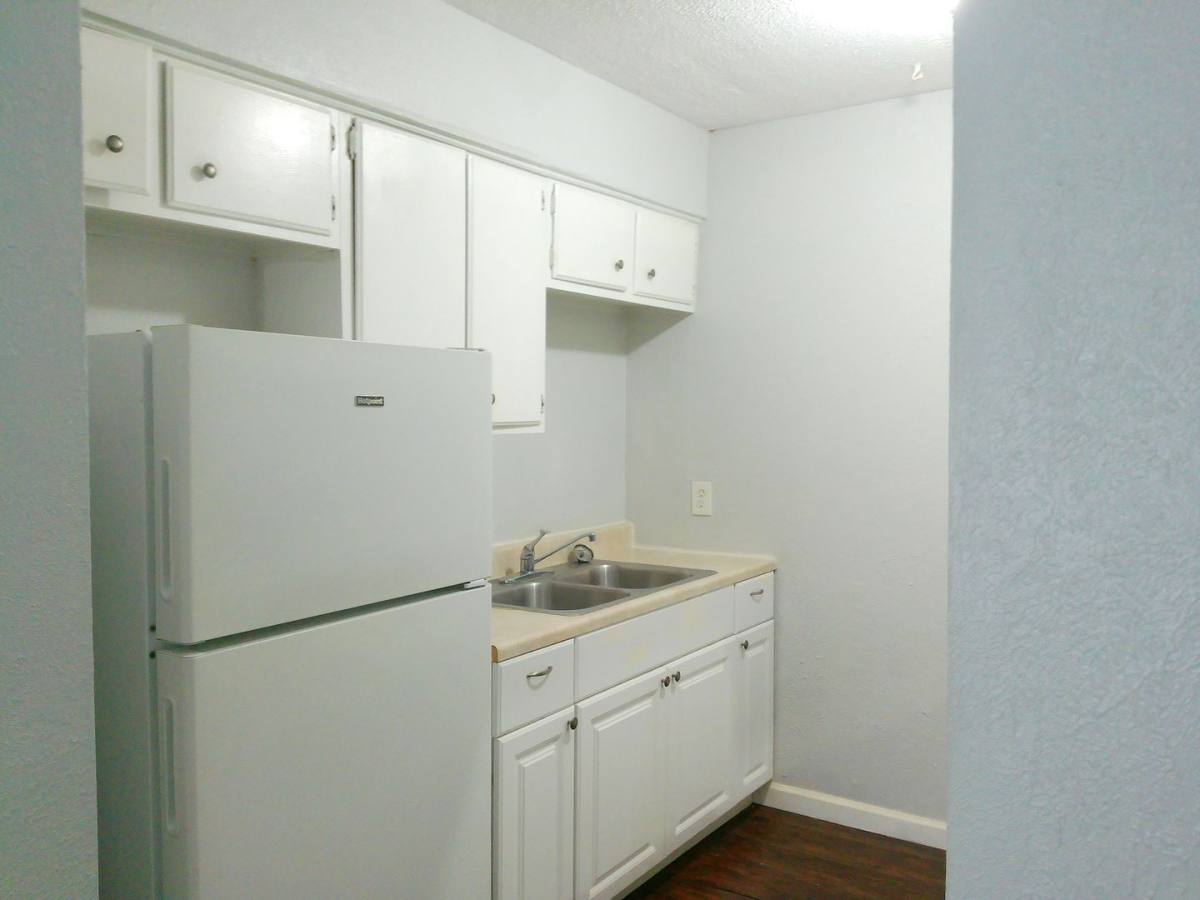 Apartment for rent at 2026 Waldron Rd, Corpus Christi, TX 78418