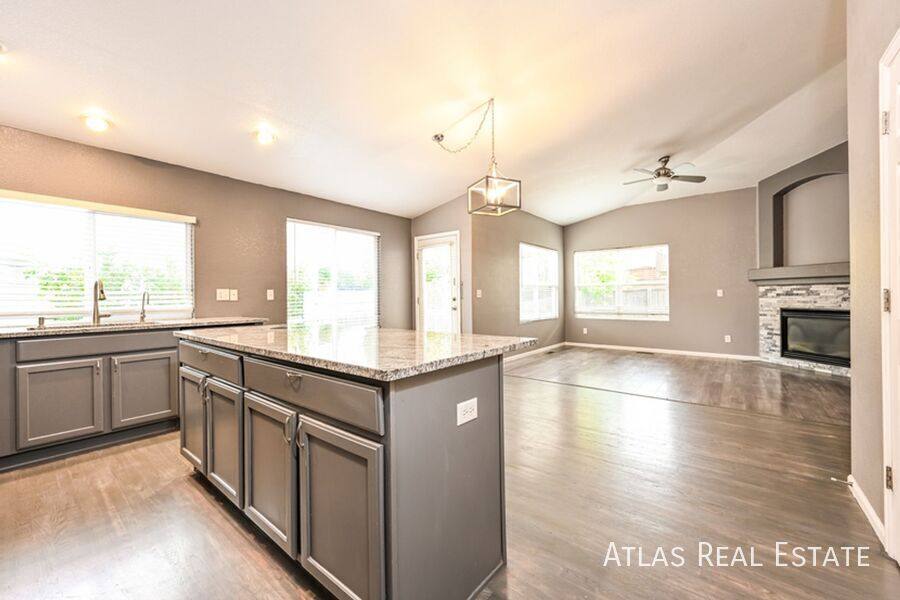 House for rent at 16548 High Desert Way, Parker, CO 80134