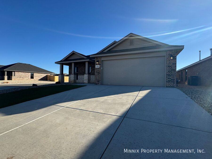 House for rent at 1701 144th St, Lubbock, TX 79423