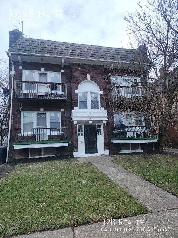 Apartment for rent at 3318 E 140 St #1, Cleveland, OH 44120