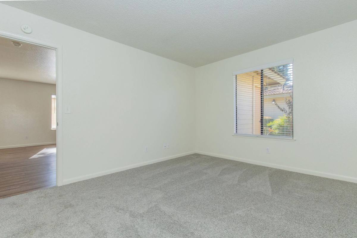 Apartment for rent at 3910 W Beechwood Ave, Fresno, CA 93711