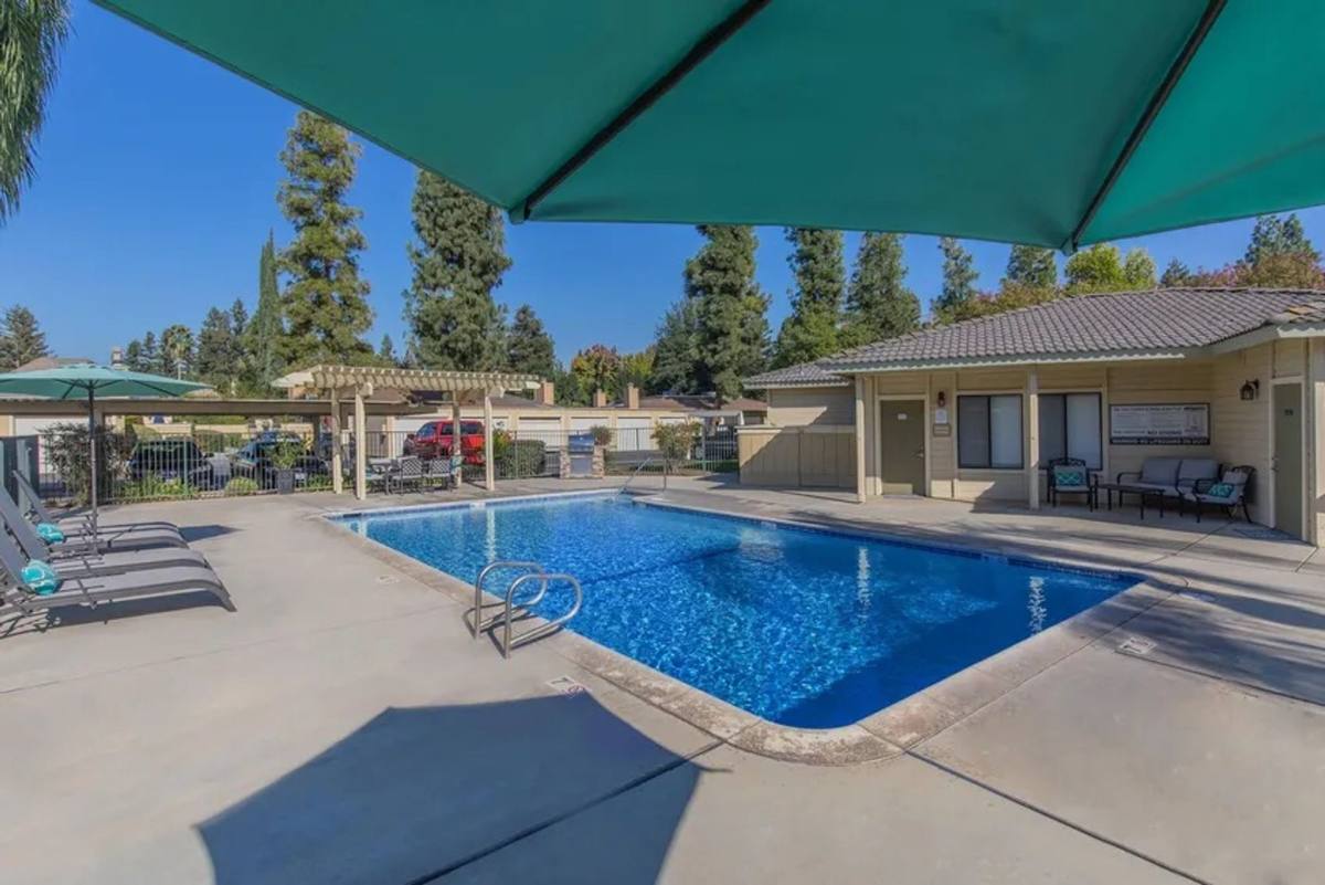 Apartment for rent at 3910 W Beechwood Ave, Fresno, CA 93711