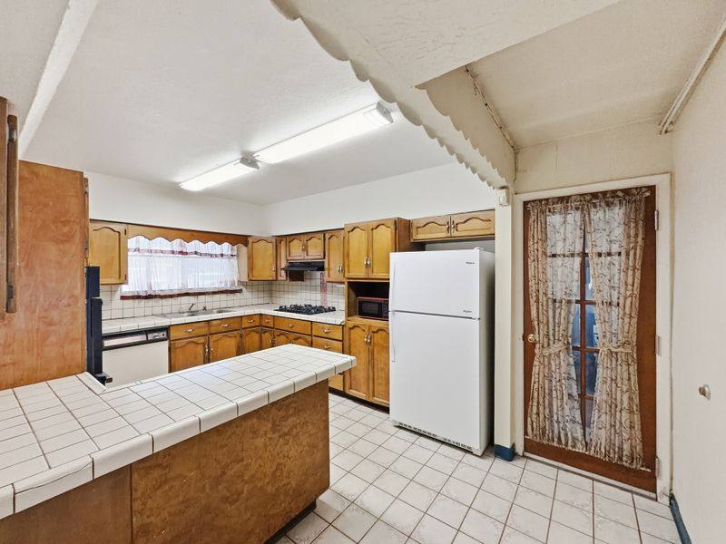 House for rent at 921 Olive Ave, El Paso, TX 79902