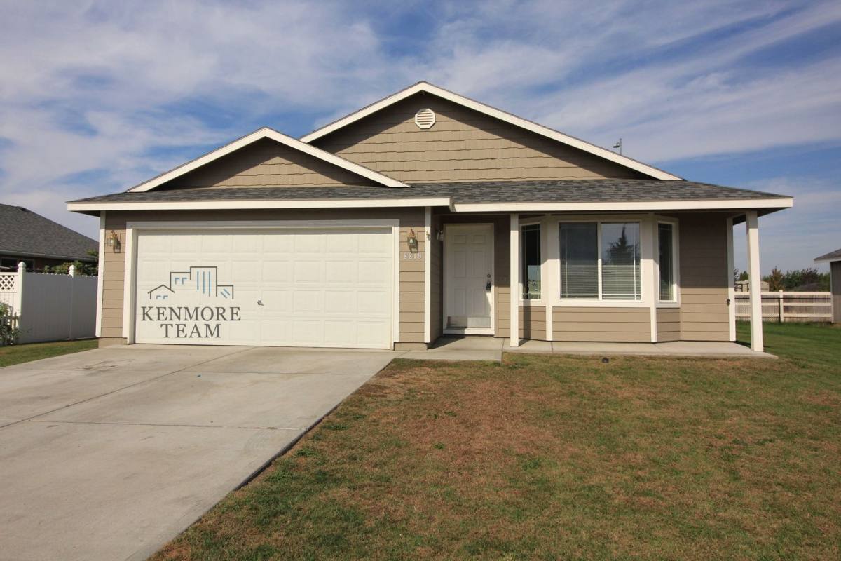 House for rent at 8819 Oliver Dr, Pasco, WA 99301