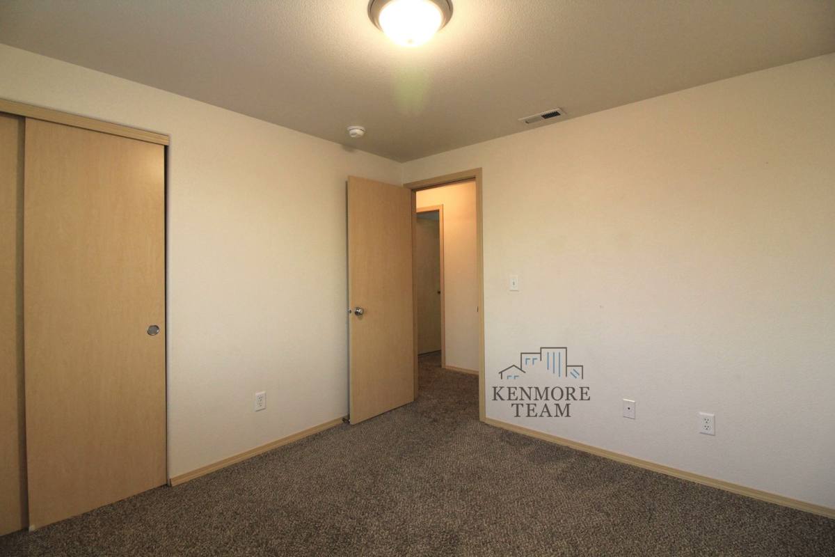House for rent at 8819 Oliver Dr, Pasco, WA 99301