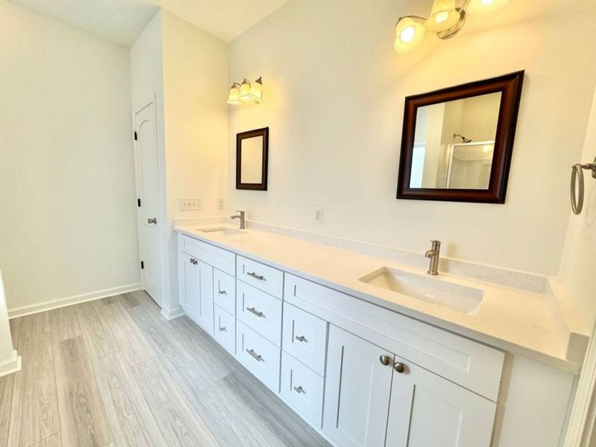 House for rent at 186 Savannah Lane, Richmond Hill, GA 31324