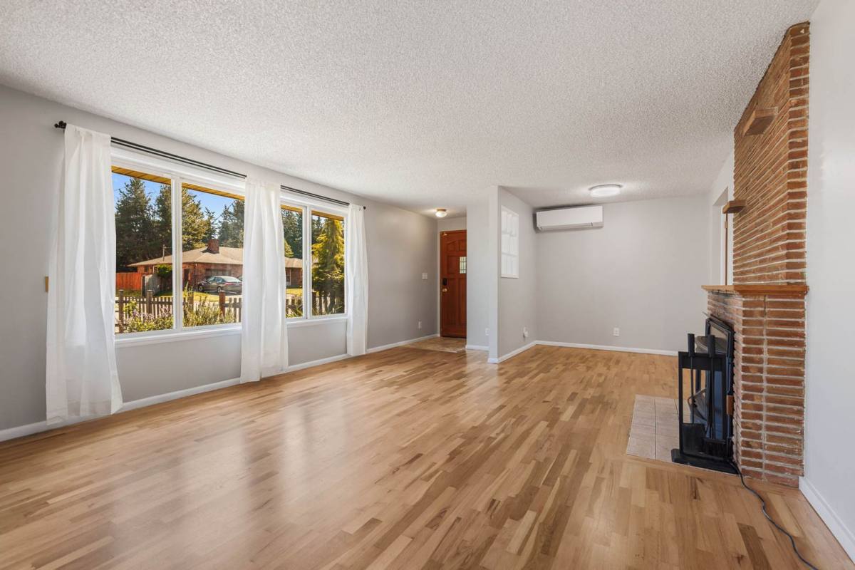 House for rent at 517 Pecks Dr, Everett, WA 98203