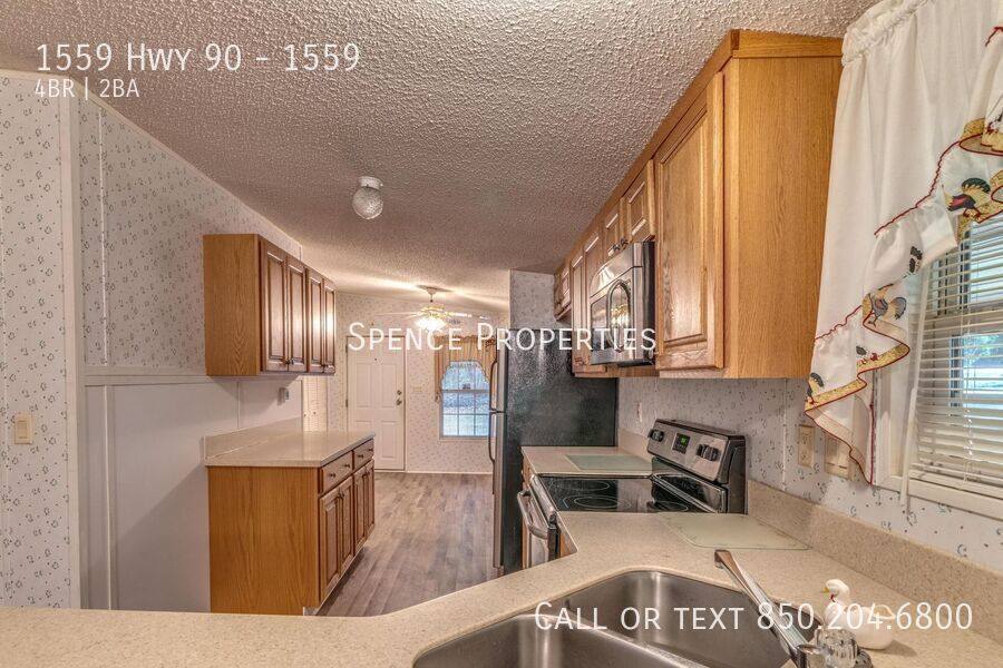 House for rent at 1559 Highway 90, Baker, FL 32531