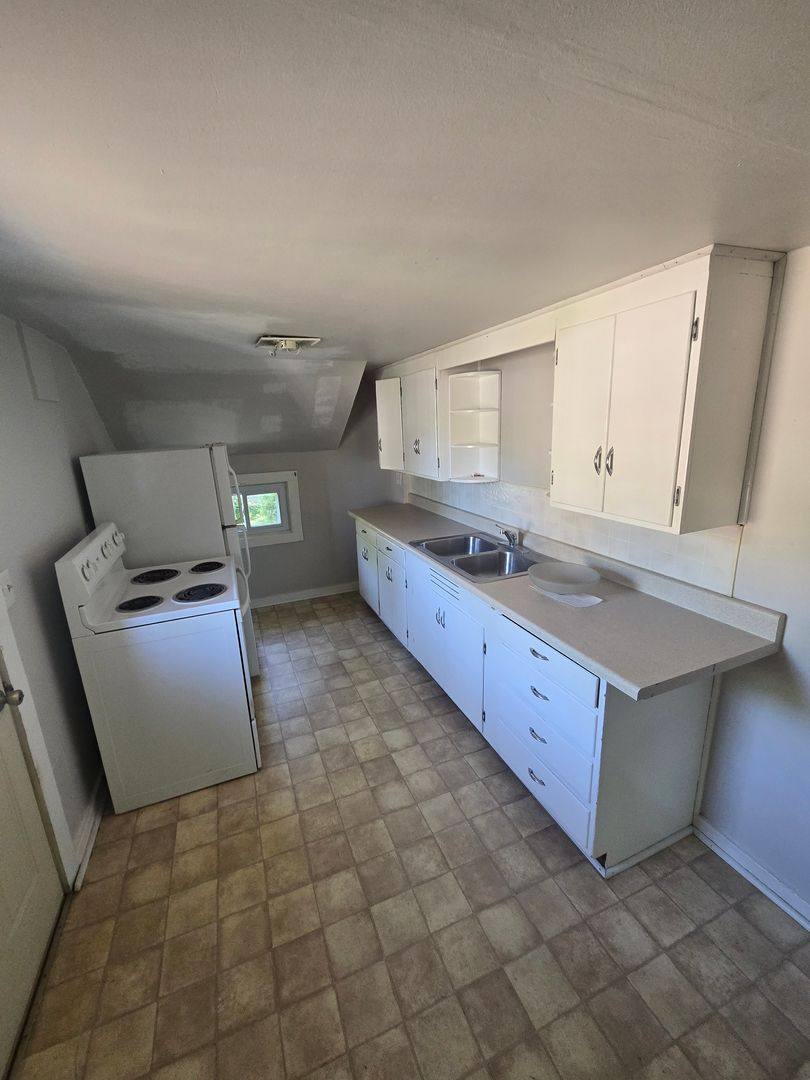 Apartment for rent at 490 & 492 McHenry St, Burlington, WI 53105