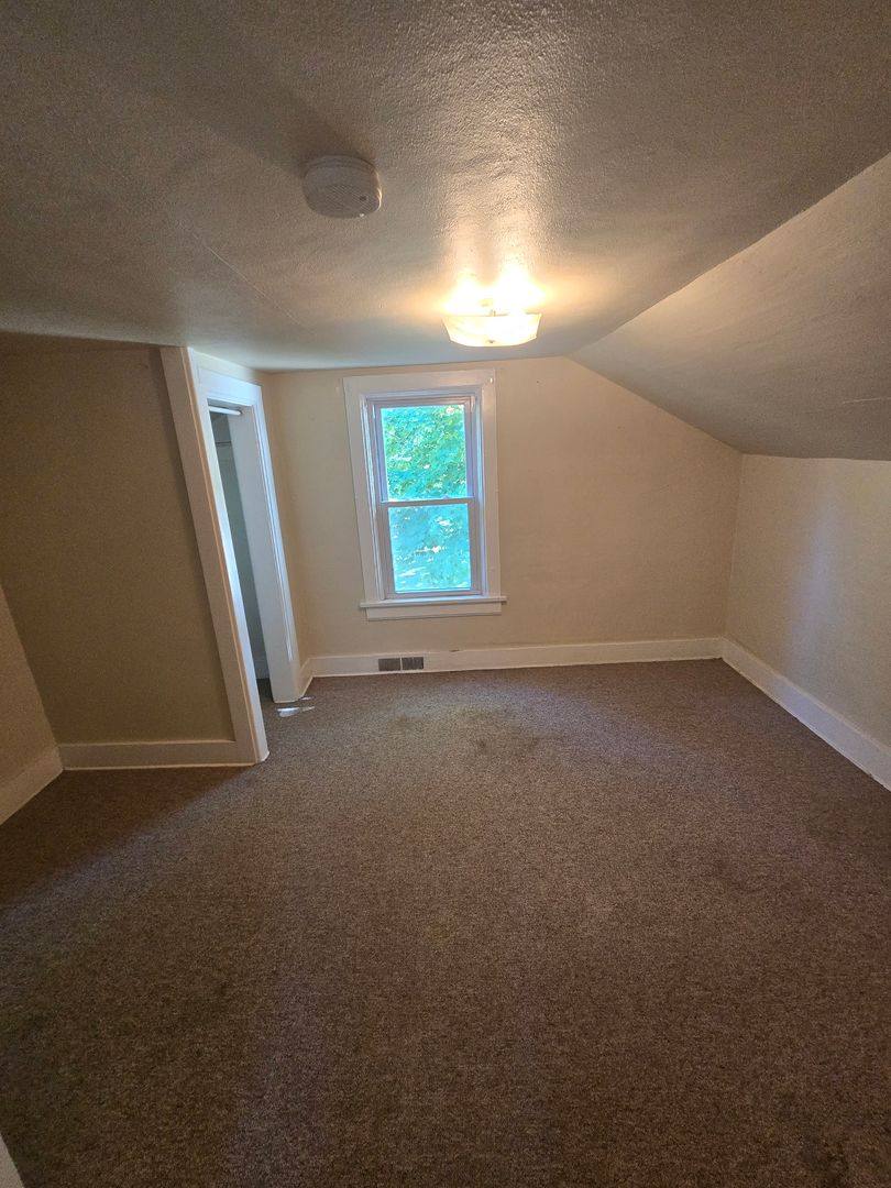 Apartment for rent at 490 & 492 McHenry St, Burlington, WI 53105