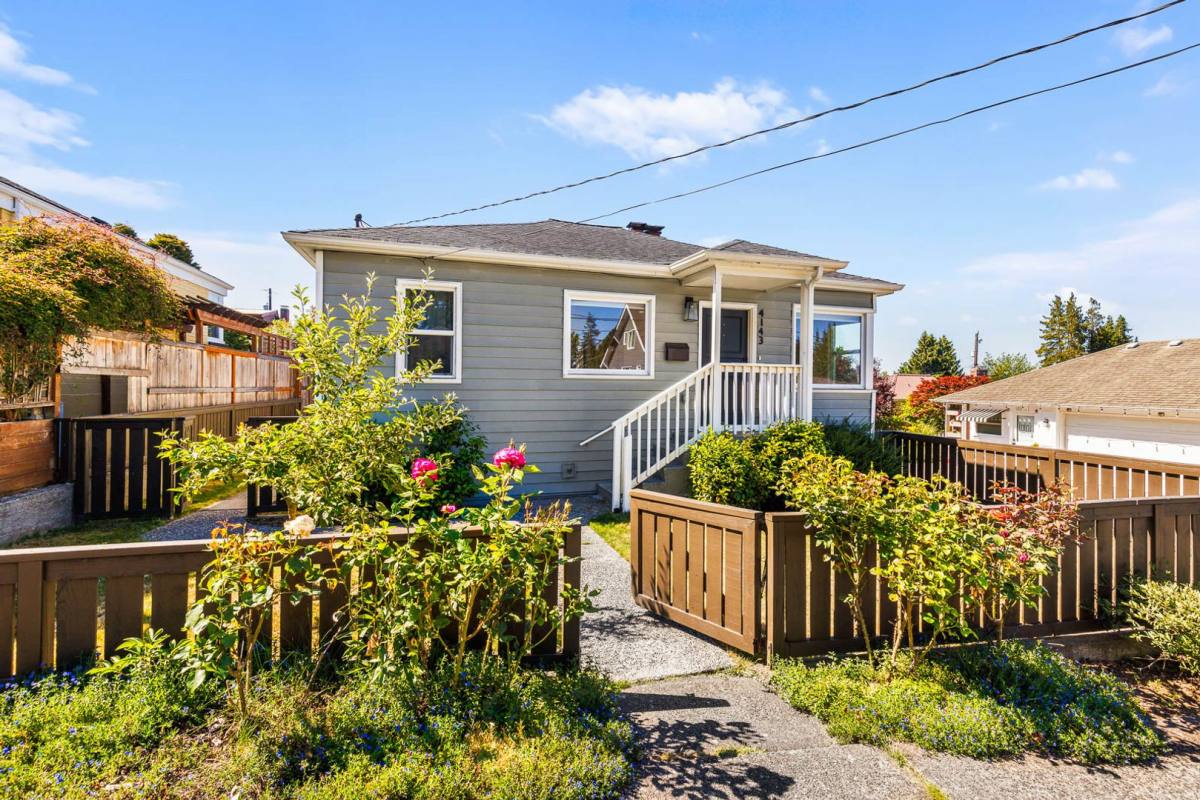 House for rent at 4143 SW Kenyon St, Seattle, WA 98136