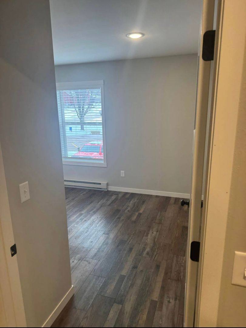 Apartment for rent at 105 St Lawerence, Decorah, IA 52101
