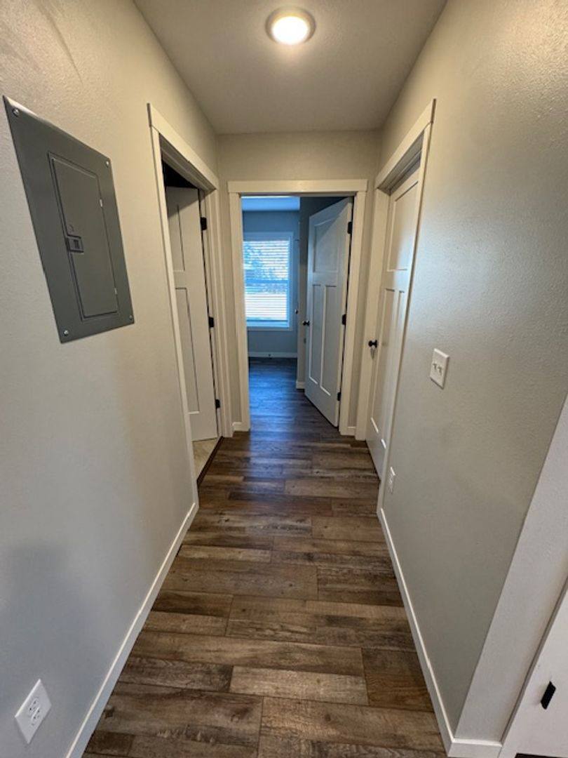 Apartment for rent at 105 St Lawerence, Decorah, IA 52101