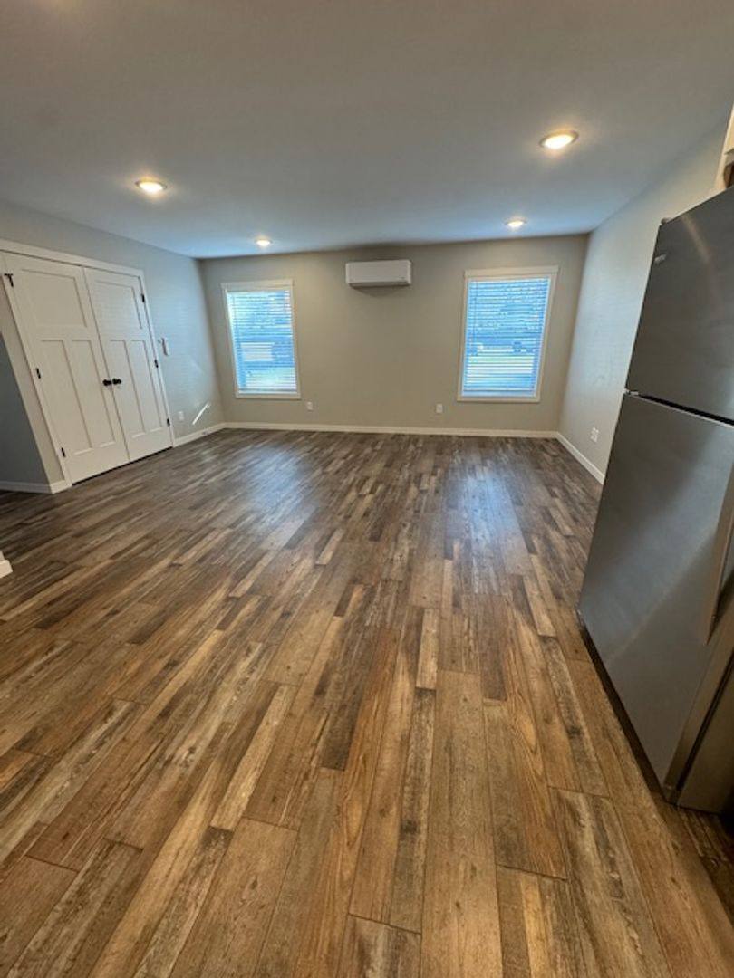 Apartment for rent at 105 St Lawerence, Decorah, IA 52101