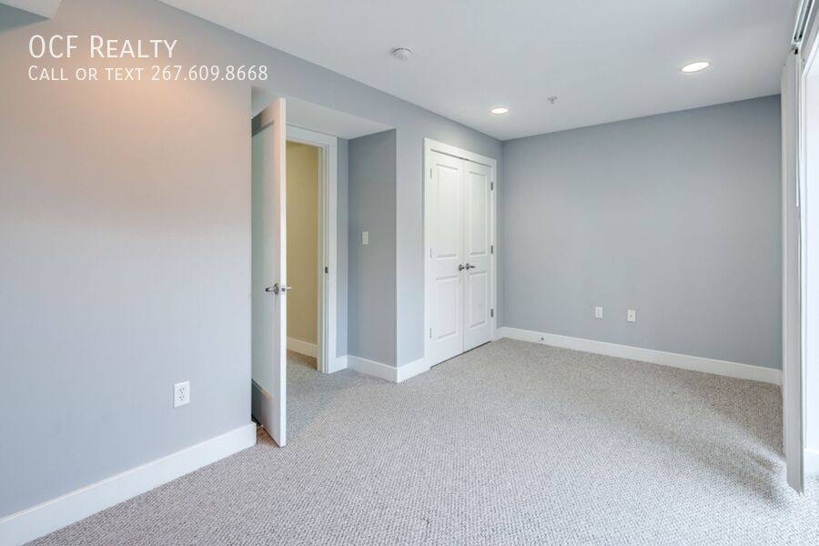 Apartment for rent at 2635 Catharine St #A, Philadelphia, PA 19146